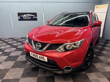 Used Nissan Qashqai 2015 for sale - 77537705: Photo