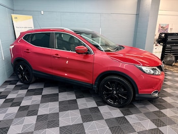 Used Nissan Qashqai 2015 for sale - 77537705: Photo