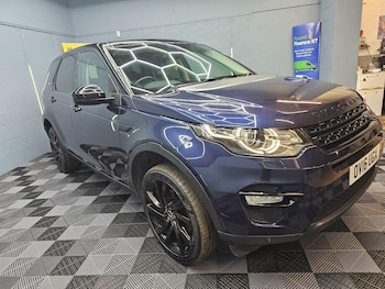 Used Land Rover Discovery Sport 2016 for sale - 75729782: Photo
