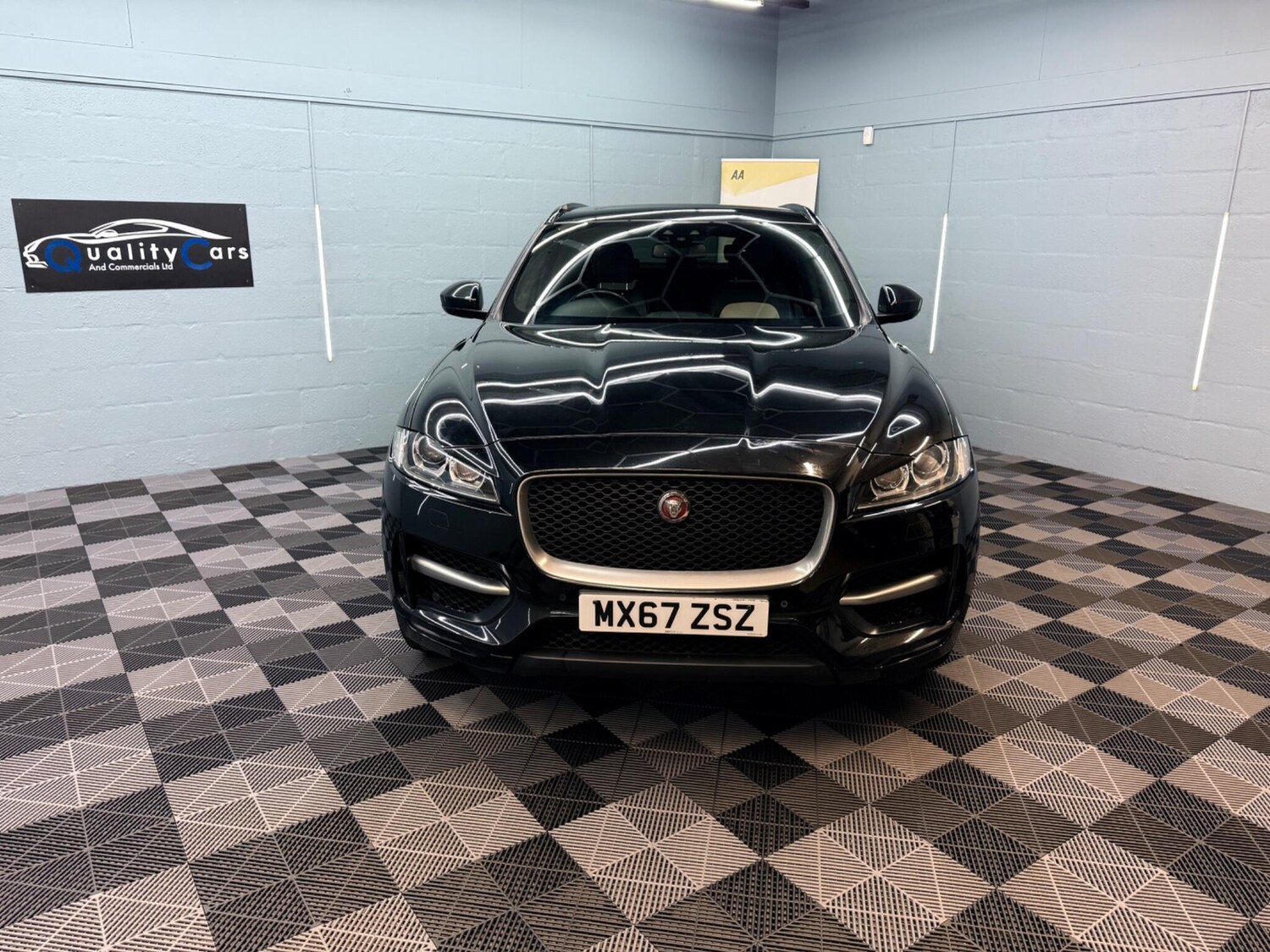 Used Jaguar F-Pace for sale - 77510813: Photo 7