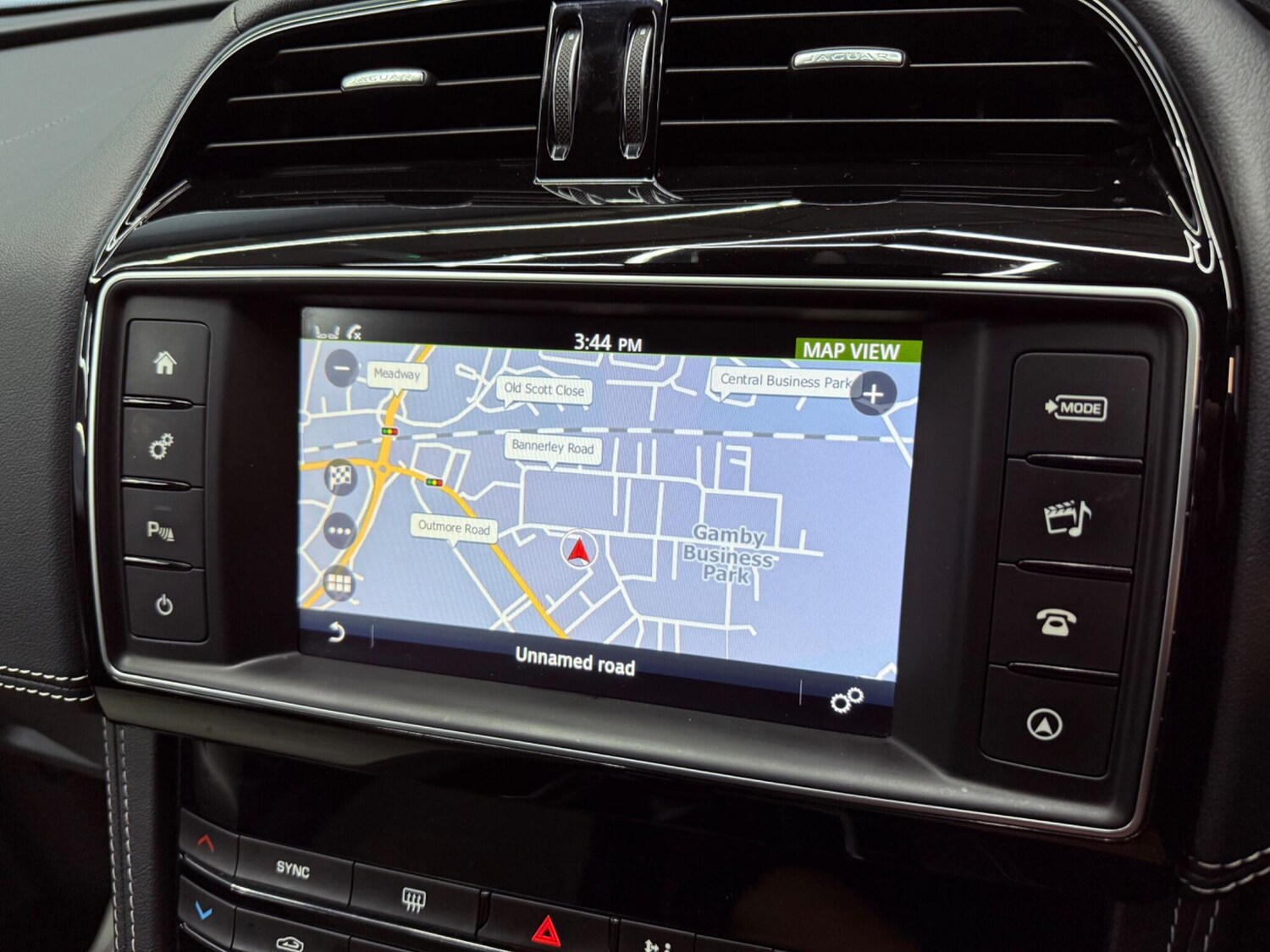 Used Jaguar F-Pace for sale - 77510813: Photo 9