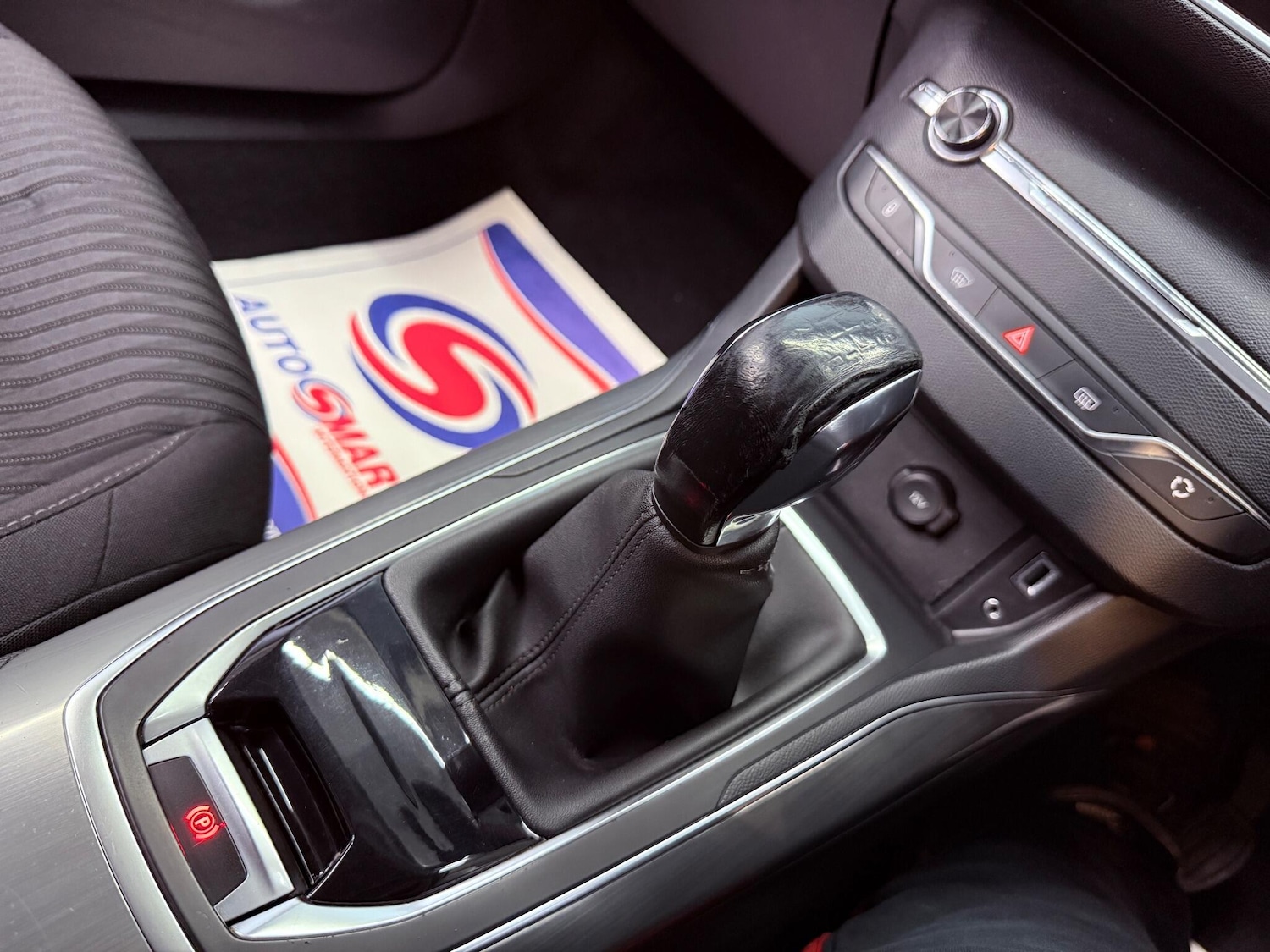 Used Peugeot 308 2015 for sale - 76572331: Photo 18