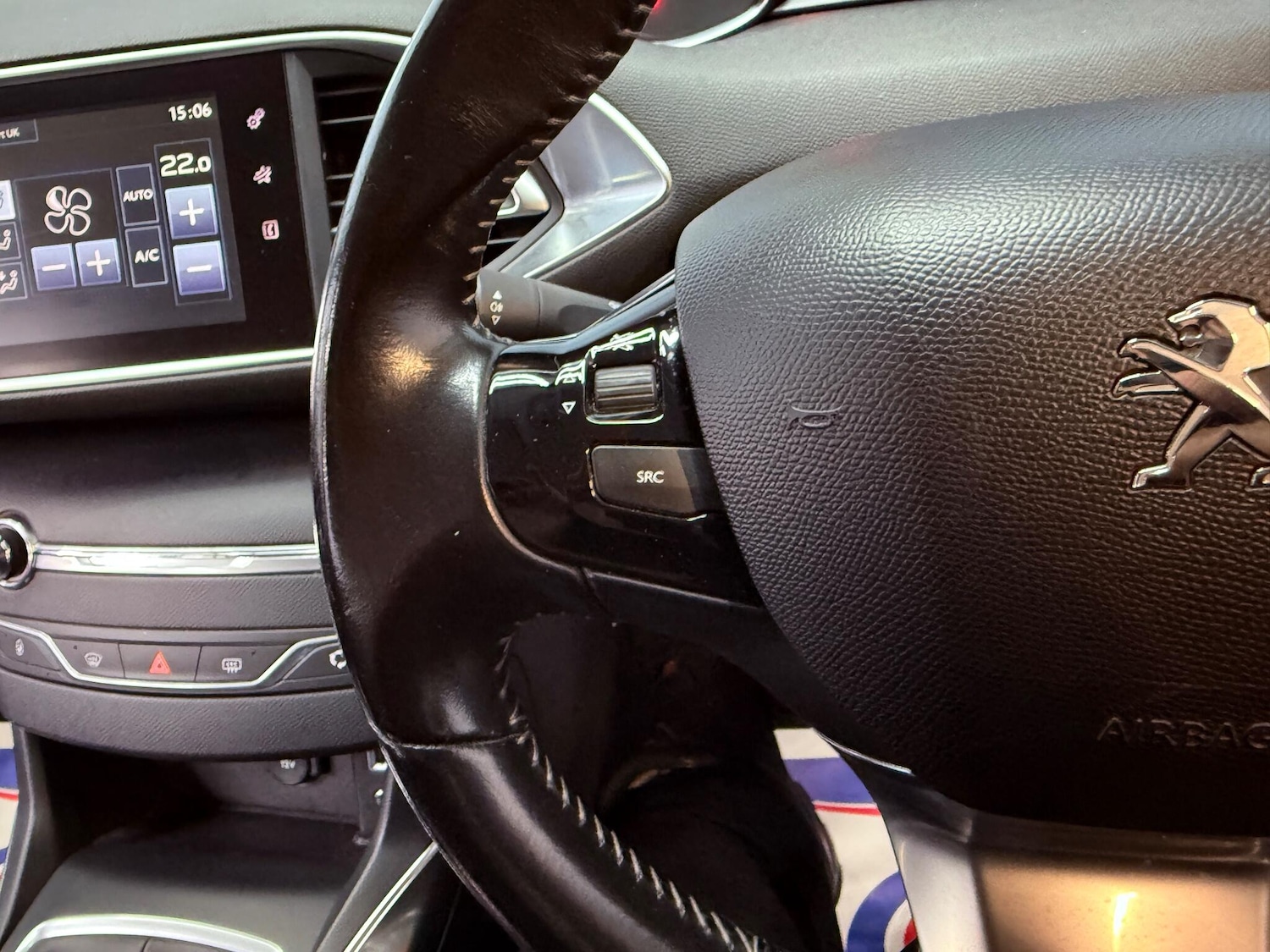 Used Peugeot 308 2015 for sale - 76572331: Photo 22