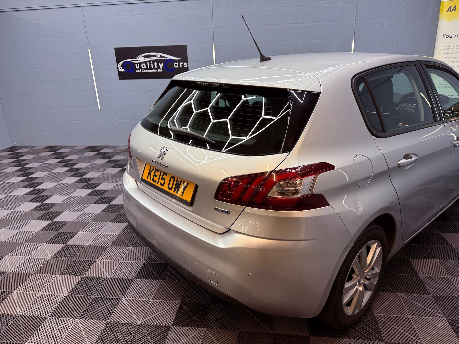 Used Peugeot 308 2015 for sale - 76572331: Photo 35