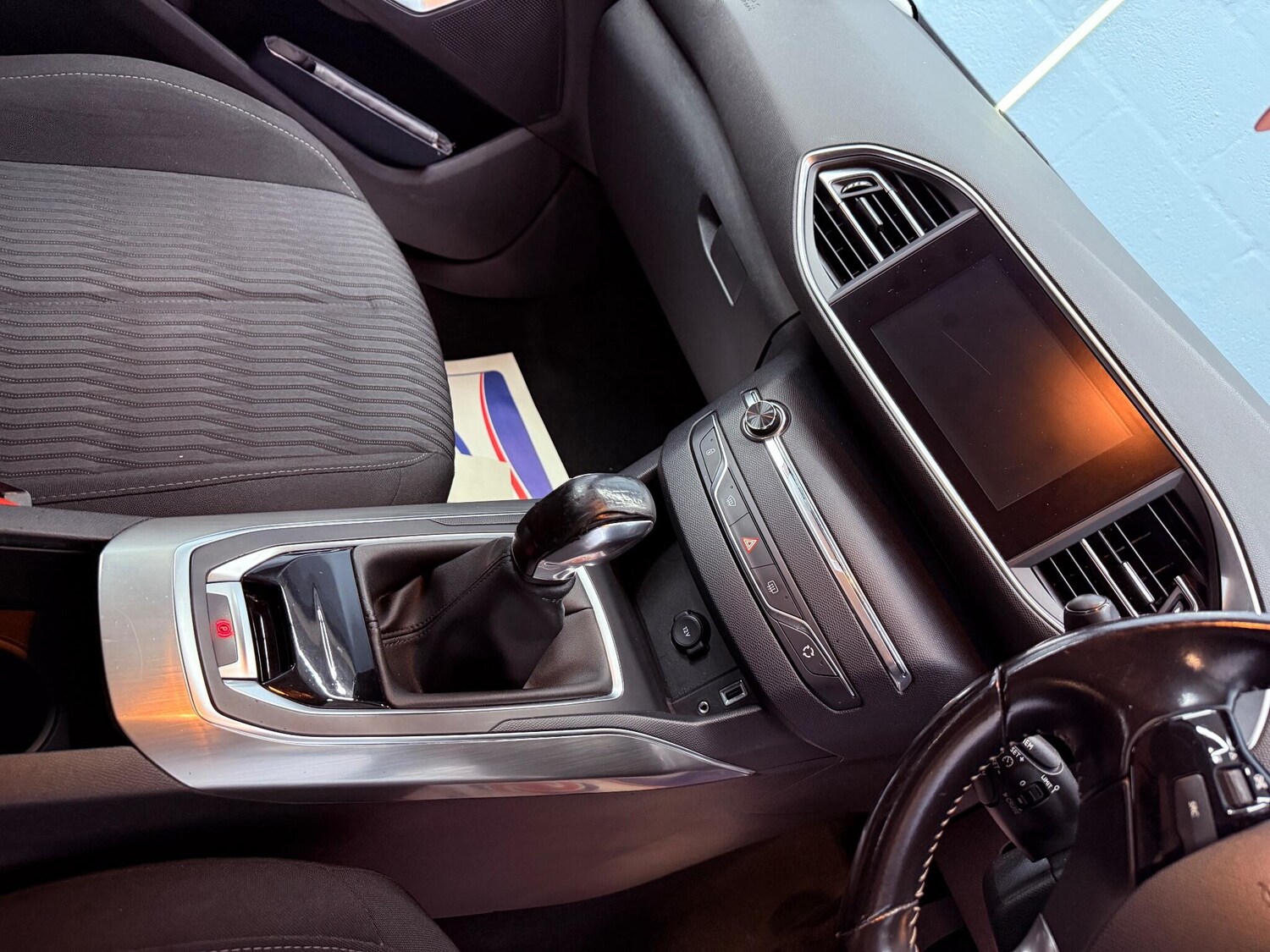 Used Peugeot 308 2015 for sale - 76572331: Photo 43