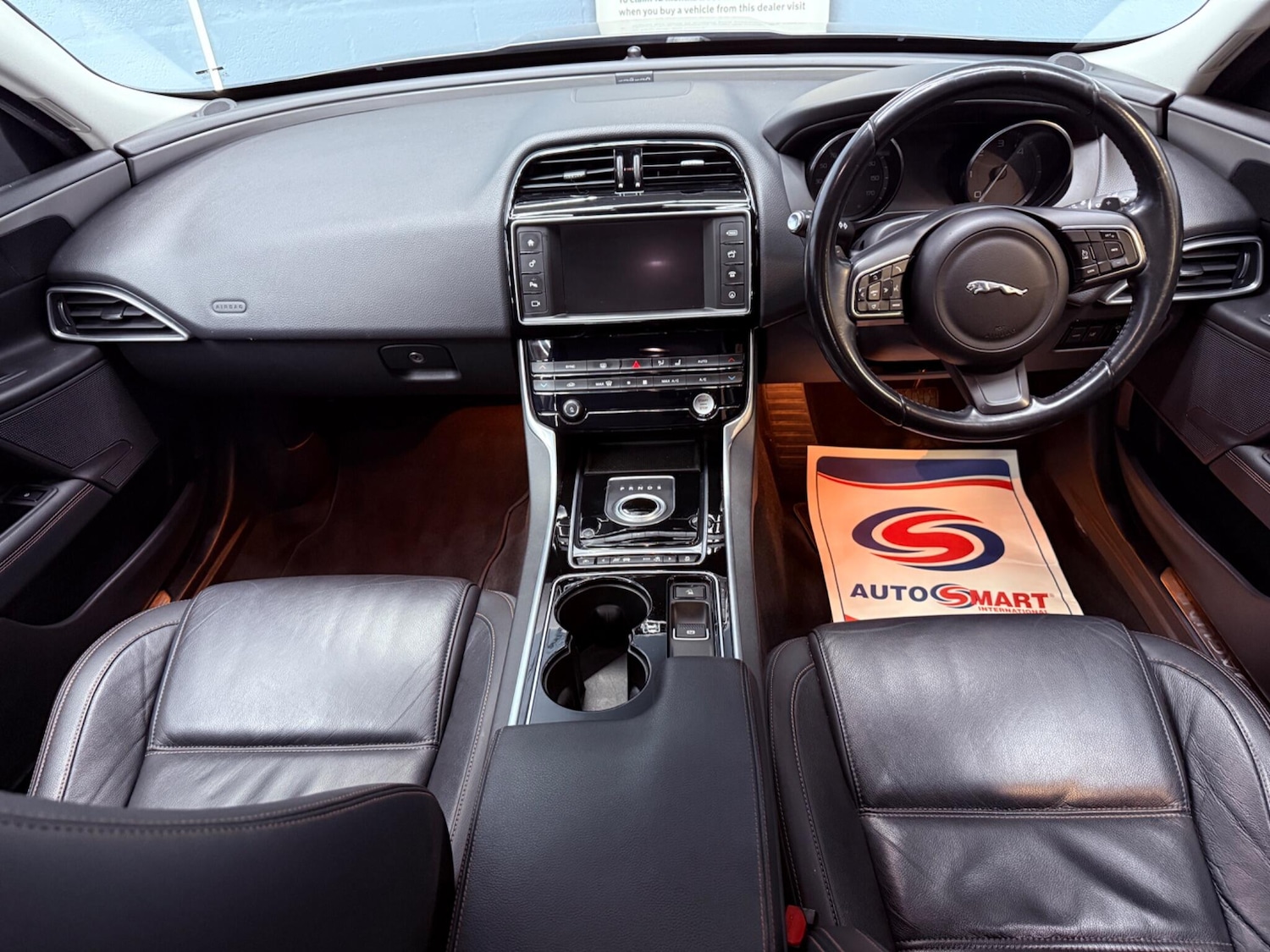 Used Jaguar XE 2016 for sale - 78058064: Photo 49