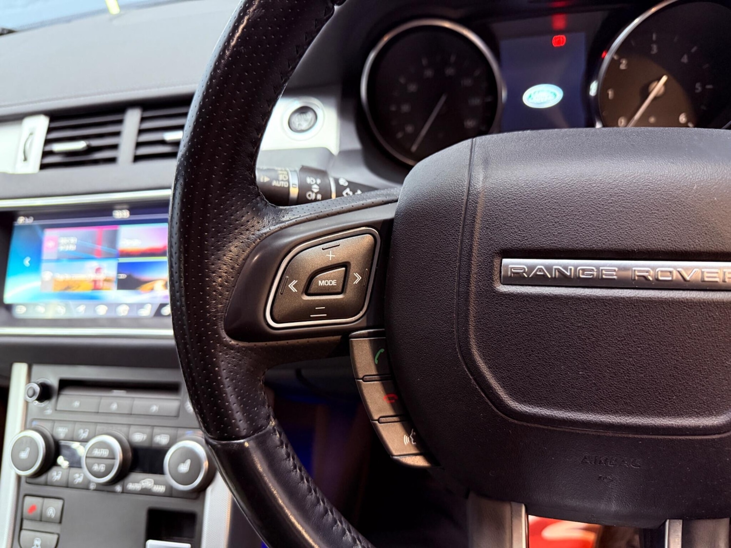 Used Land Rover Range Rover Evoque 2016 for sale - 77175405: Photo 29