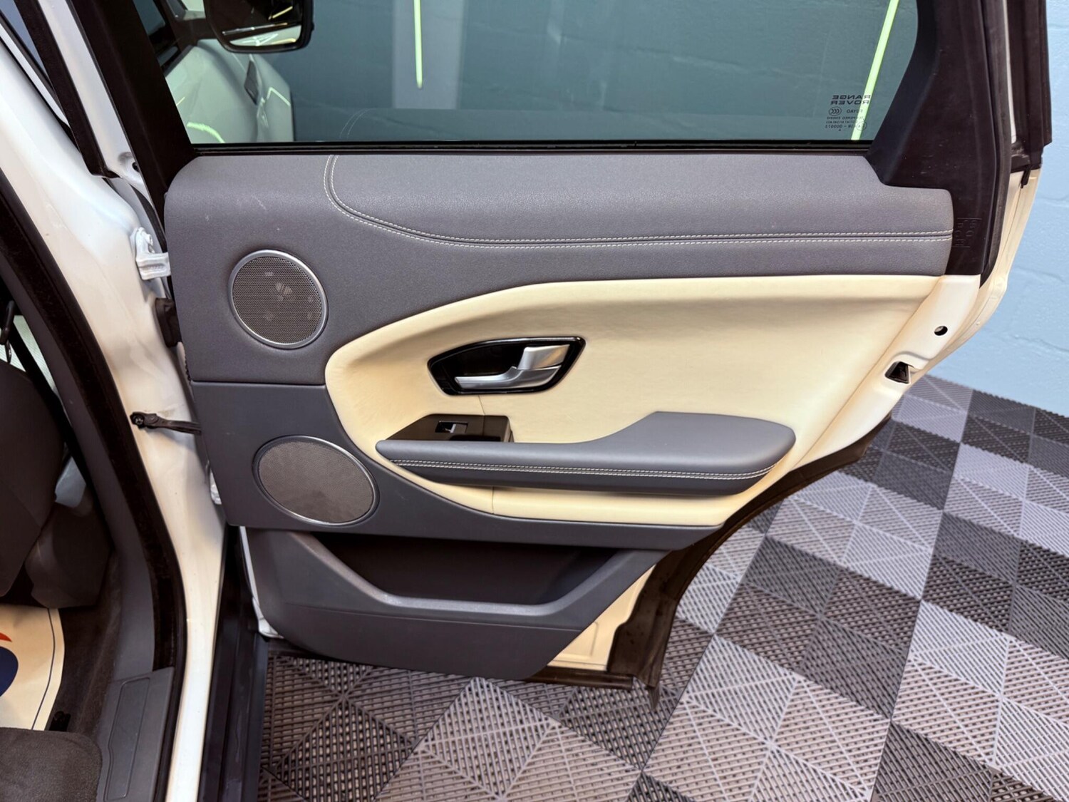 Used Land Rover Range Rover Evoque 2016 for sale - 77175405: Photo 51