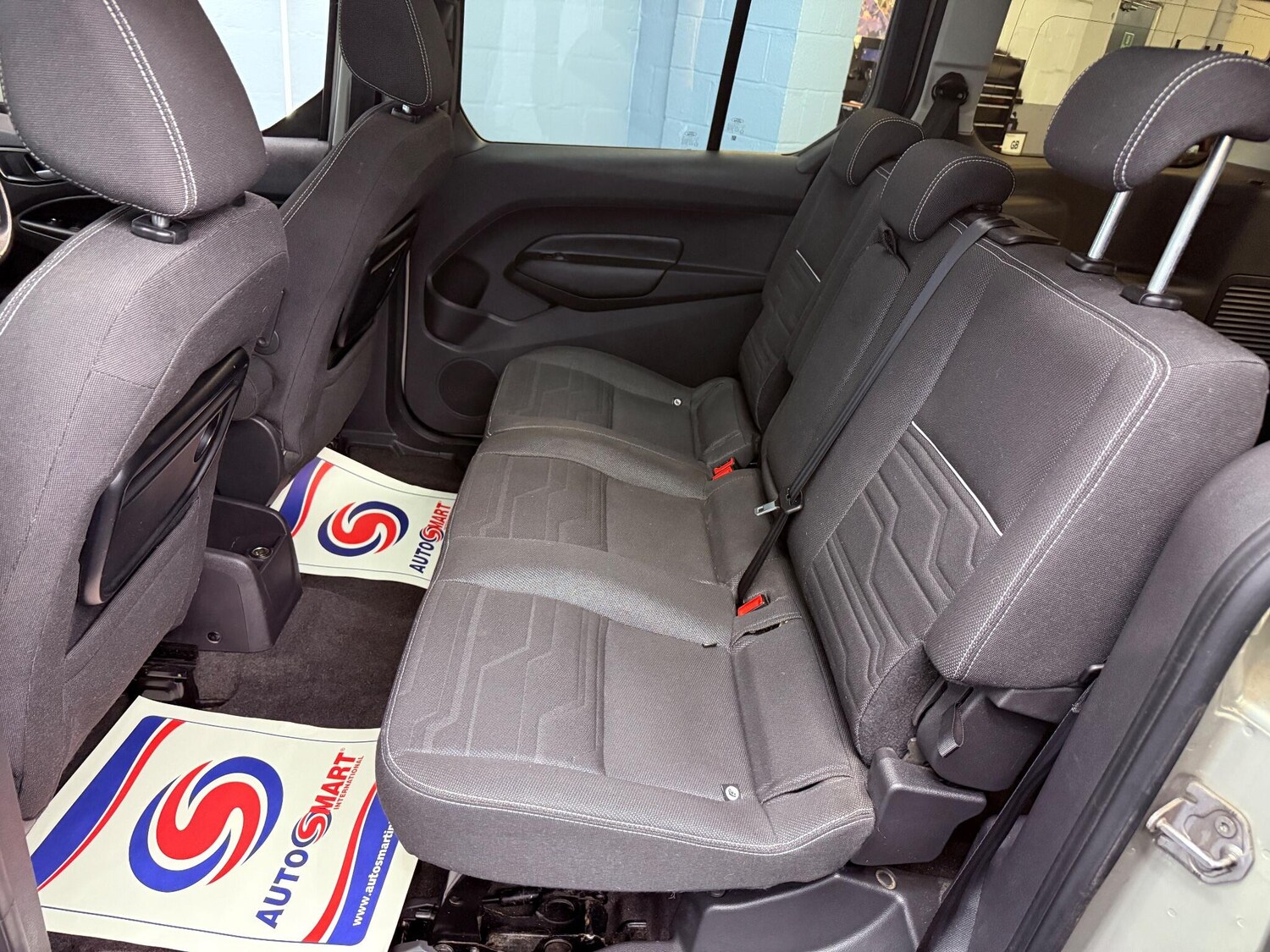 Used Ford Grand Tourneo Connect 2014 for sale - 77479188: Photo 12