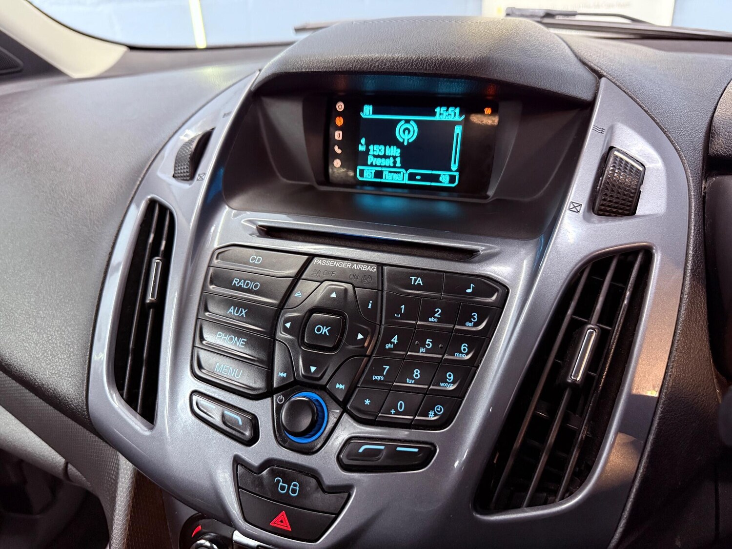 Used Ford Grand Tourneo Connect 2014 for sale - 77479188: Photo 24