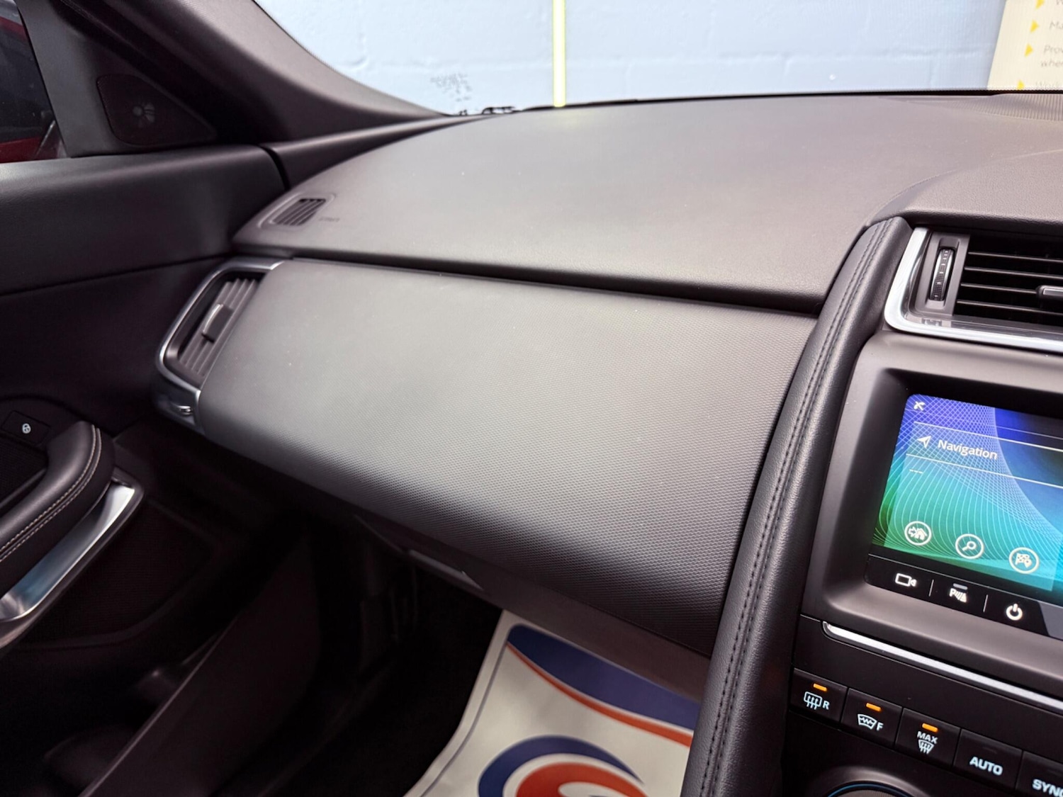 Used Jaguar E-Pace 2019 for sale - 77091378: Photo 15