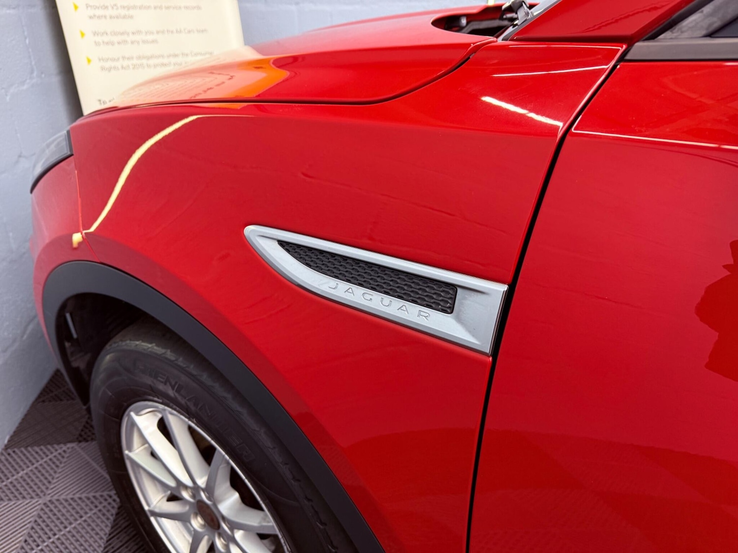 Used Jaguar E-Pace 2019 for sale - 77091378: Photo 25