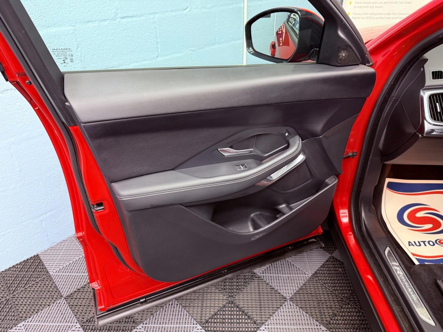 Used Jaguar E-Pace 2019 for sale - 77091378: Photo 26