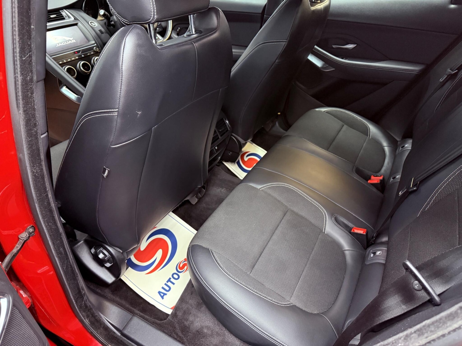 Used Jaguar E-Pace 2019 for sale - 77091378: Photo 34