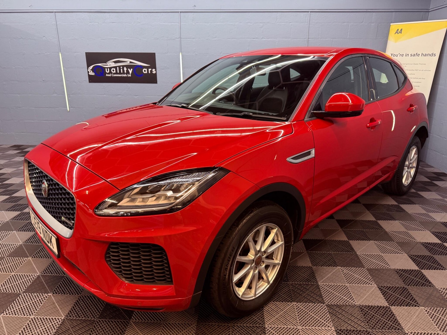 Used Jaguar E-Pace 2019 for sale - 77091378: Photo 6
