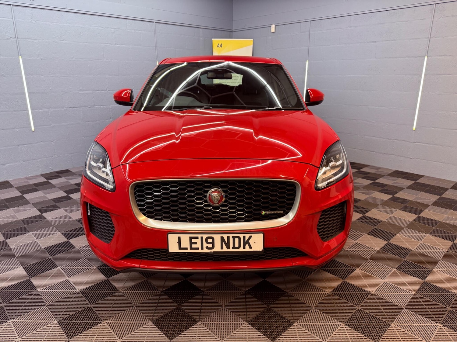 Used Jaguar E-Pace 2019 for sale - 77091378: Photo 7