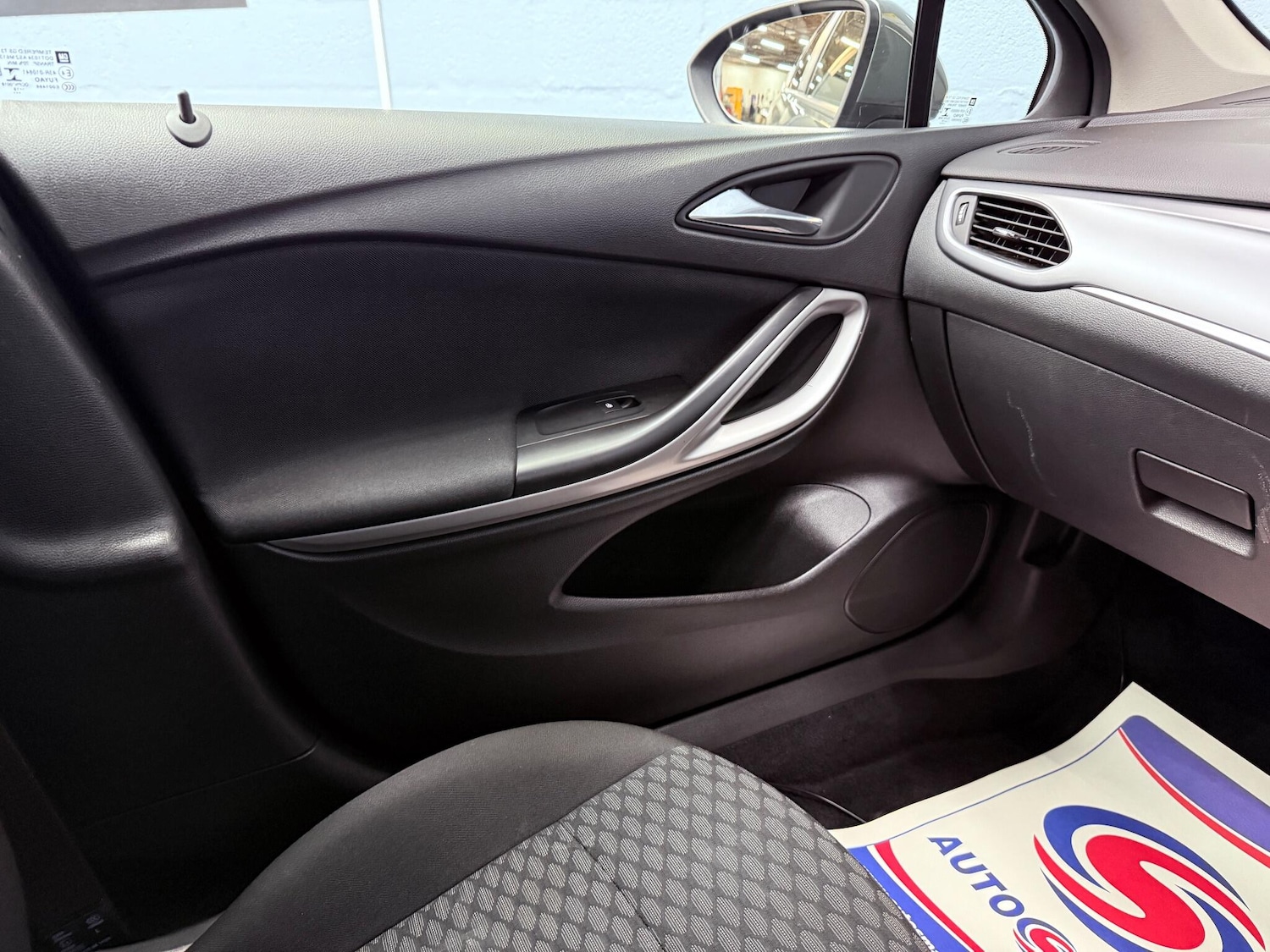 Used Vauxhall Astra 2019 for sale - 76619610: Photo 10