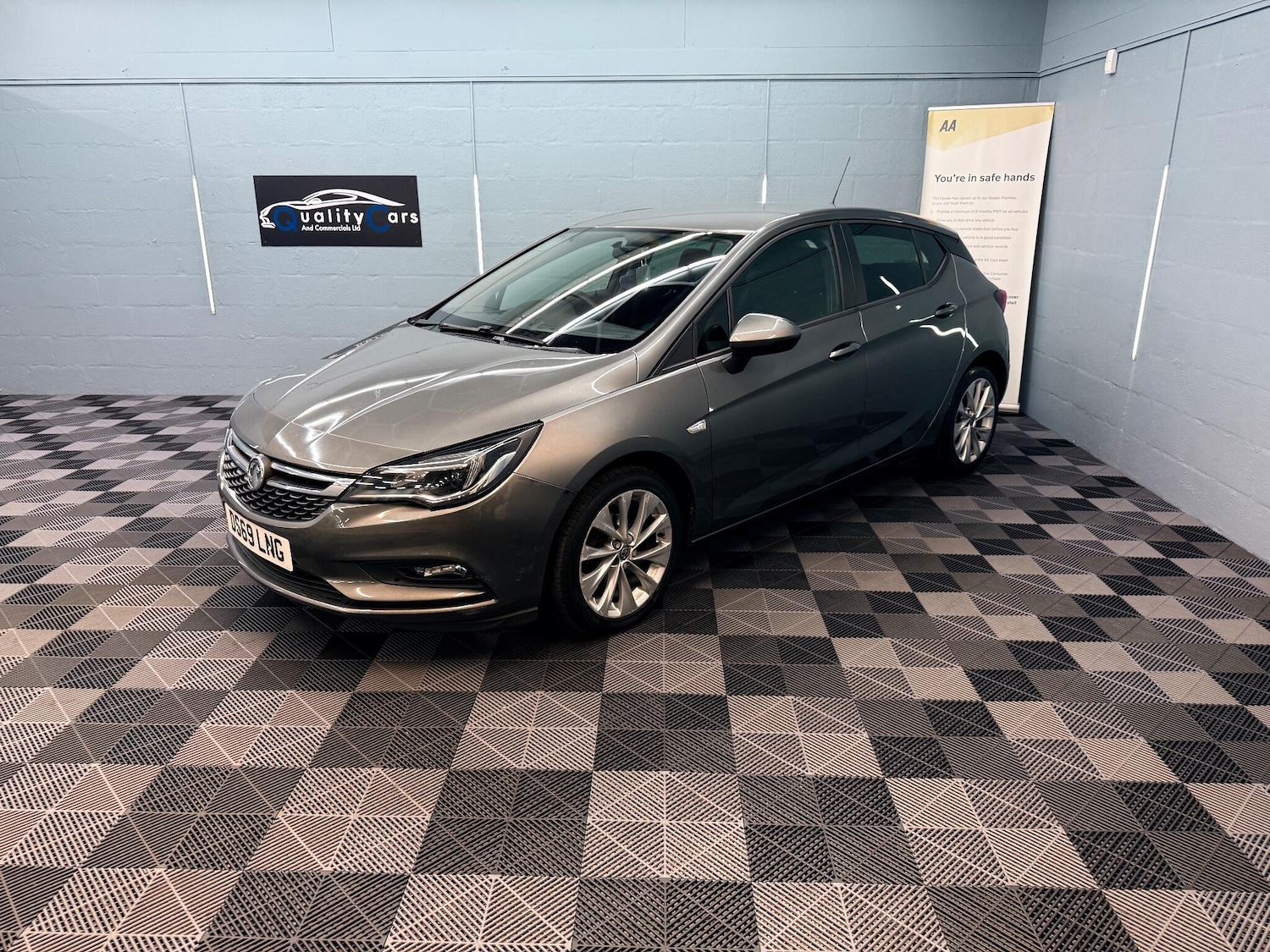 Used Vauxhall Astra 2019 for sale - 76619610: Photo 4