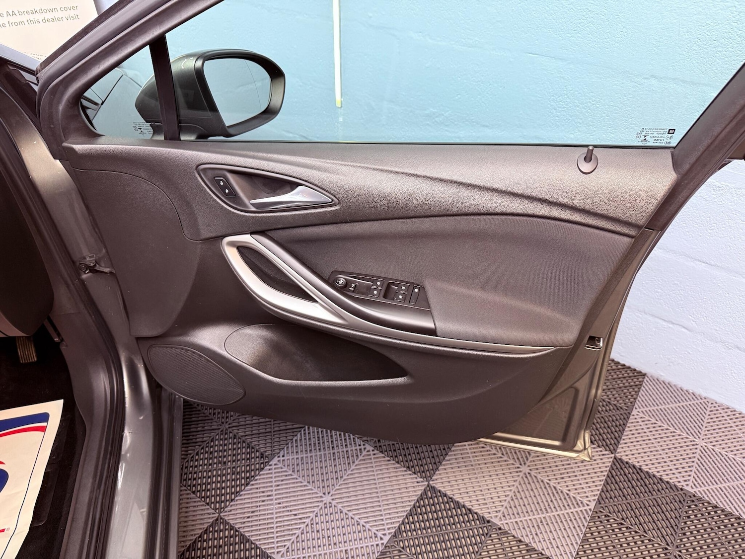 Used Vauxhall Astra 2019 for sale - 76619610: Photo 40