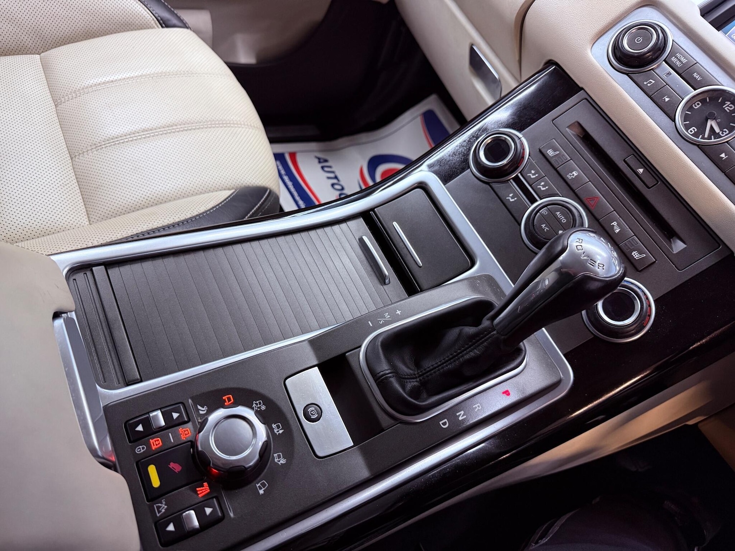 Used Land Rover Range Rover Sport 2011 for sale - 76174701: Photo 18