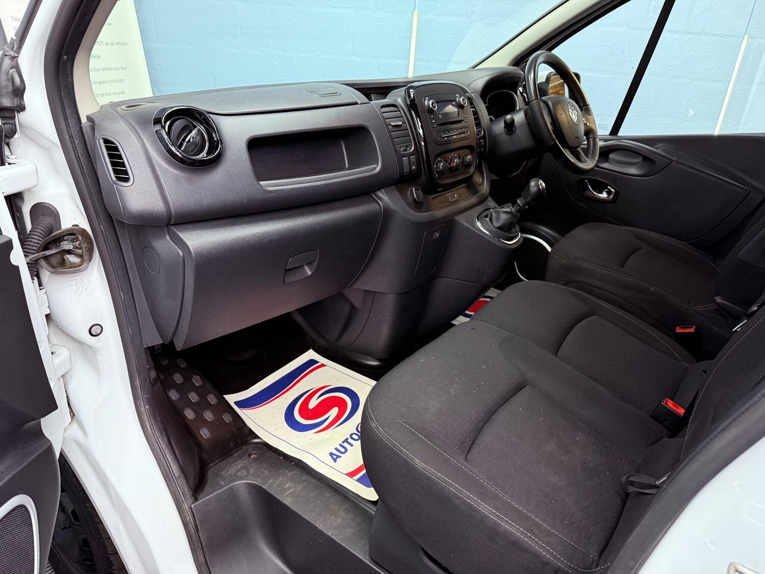 Used Vauxhall Vivaro 2016 for sale - 76538061: Photo 21