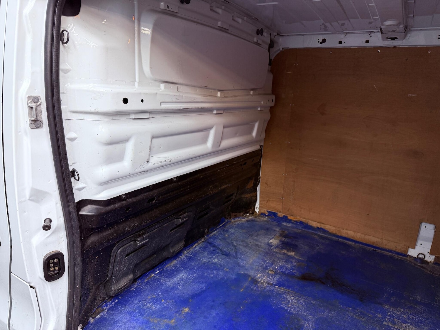 Used Vauxhall Vivaro 2016 for sale - 76538061: Photo 22