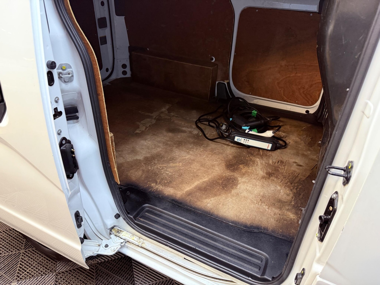 Used Nissan e-NV200 2019 for sale - 77358311: Photo 29