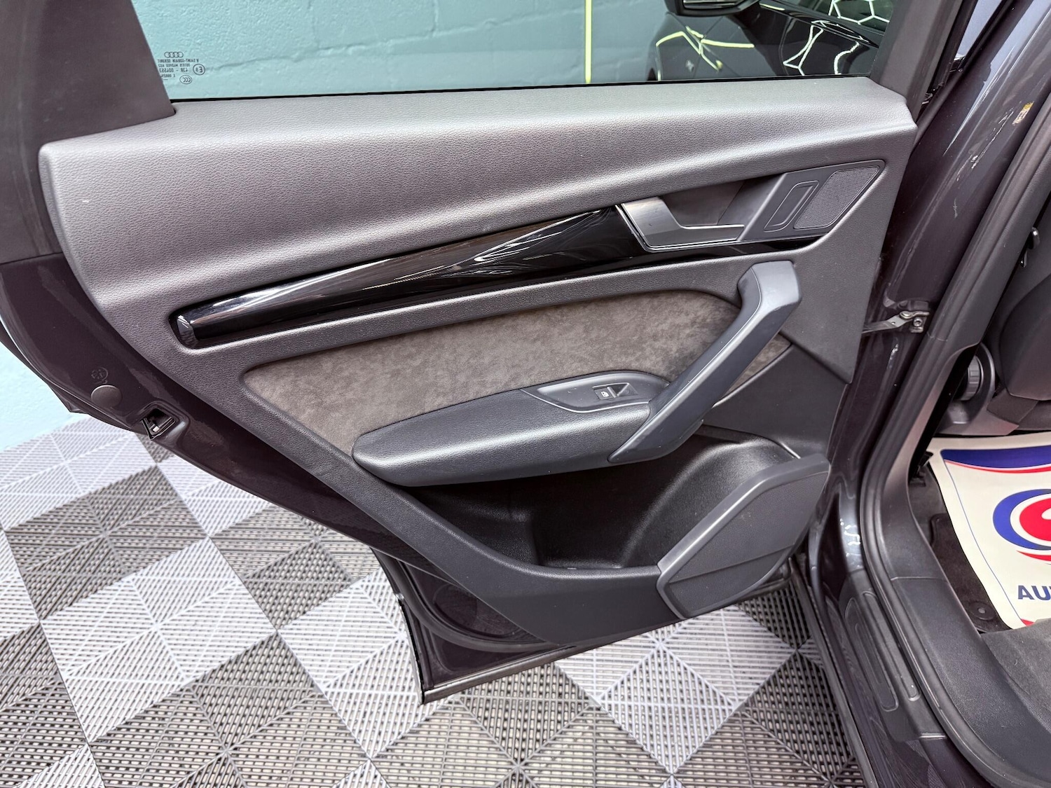 Used Audi Q5 for sale - 76997412: Photo 30