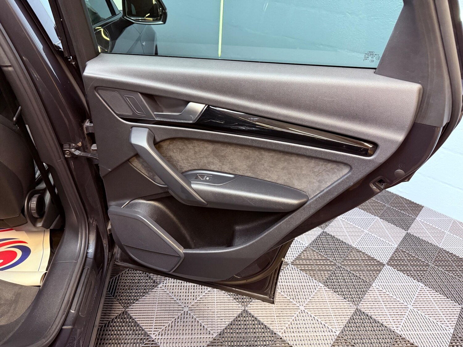 Used Audi Q5 for sale - 76997412: Photo 32