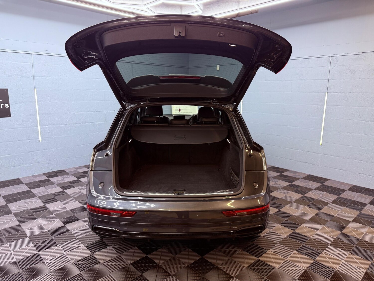 Used Audi Q5 for sale - 76997412: Photo 44