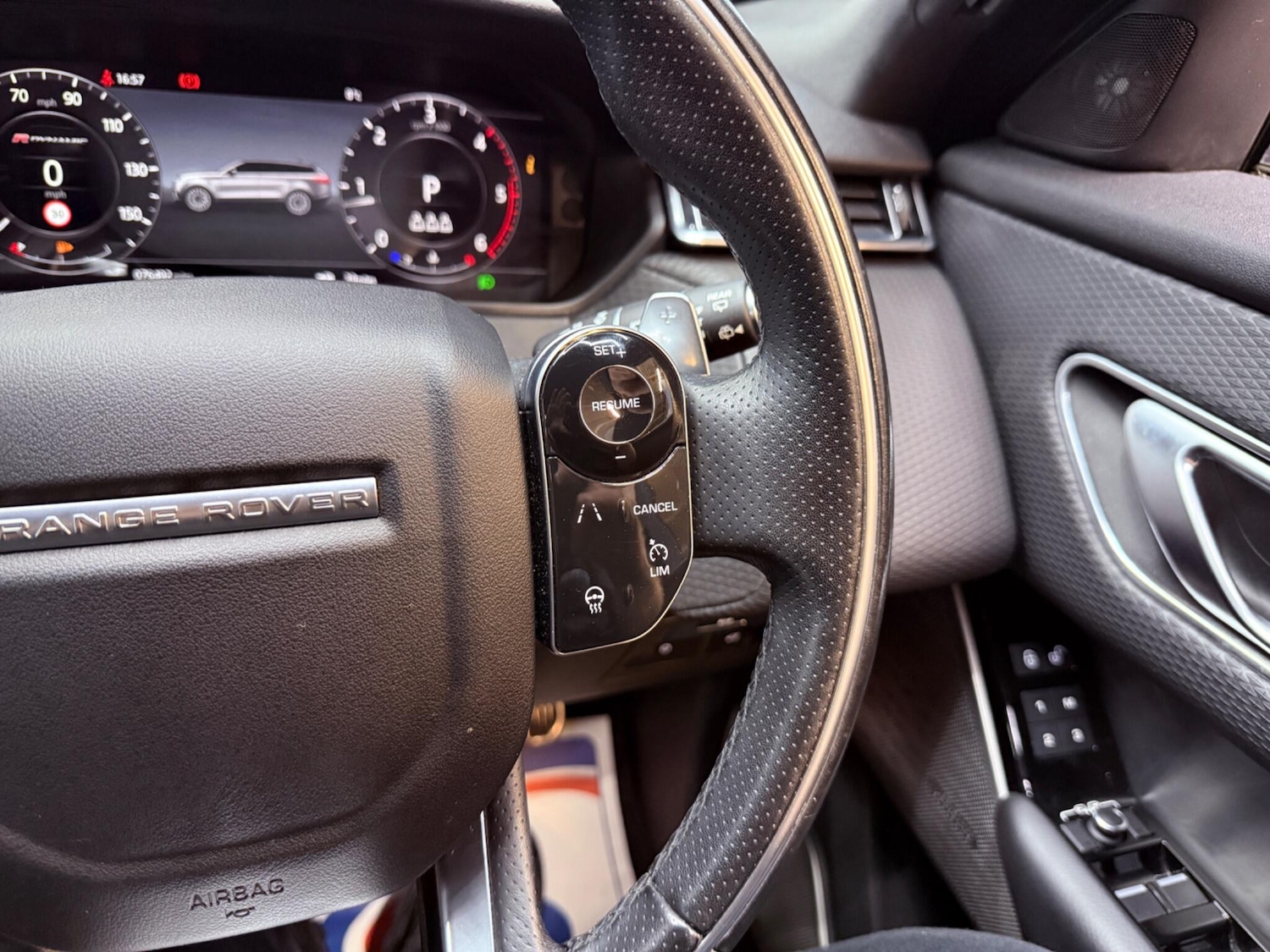 Used Land Rover Range Rover Velar for sale - 77598963: Photo 25