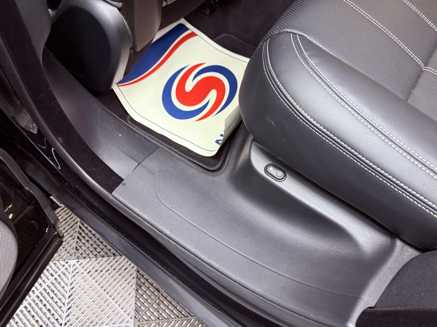 Used Land Rover Range Rover Velar for sale - 77598963: Photo 40