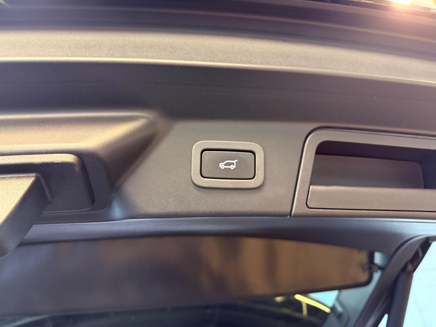 Used Land Rover Range Rover Velar for sale - 77598963: Photo 44