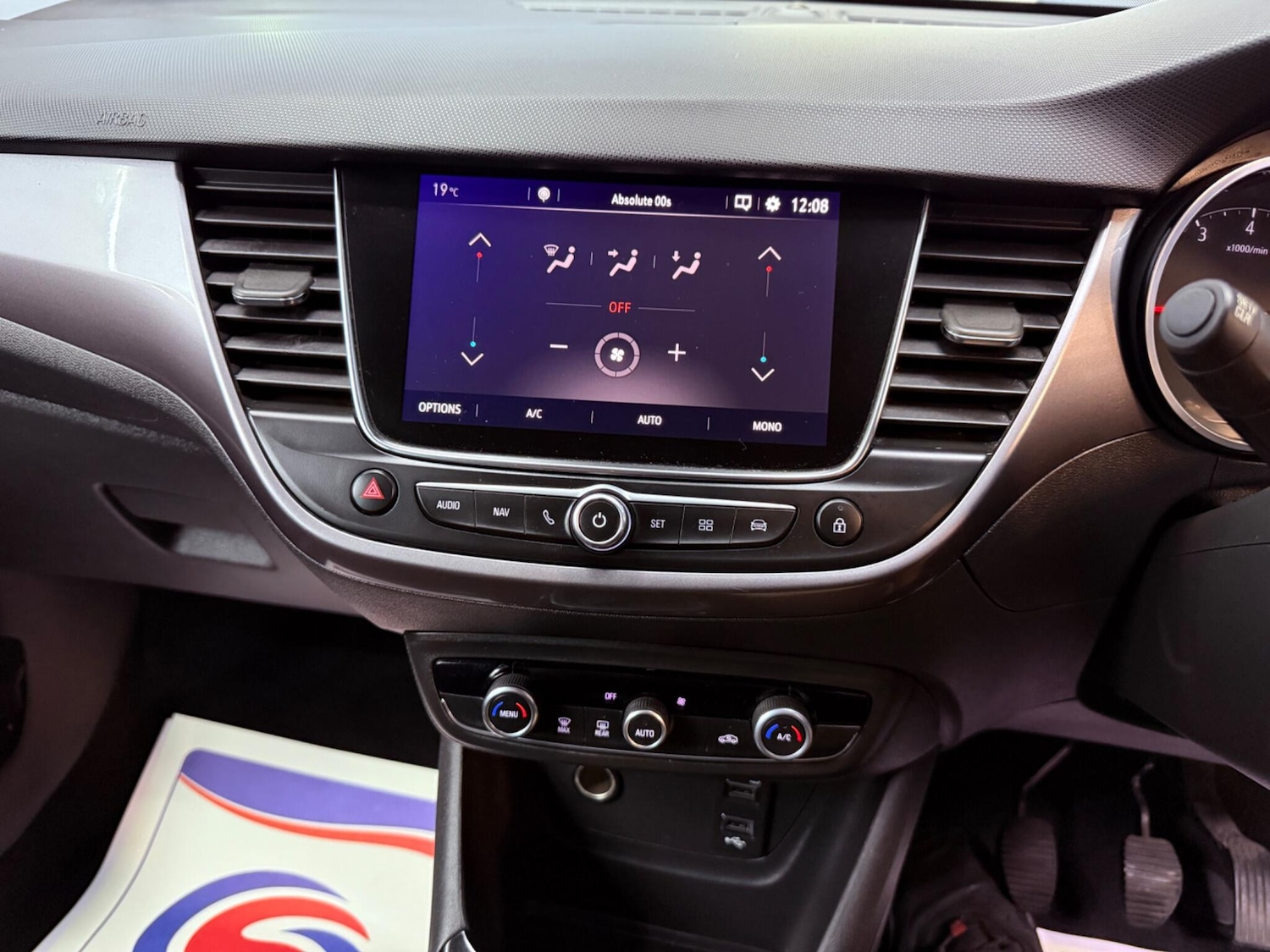 Used Vauxhall Crossland X 2018 for sale - 77305293: Photo 14