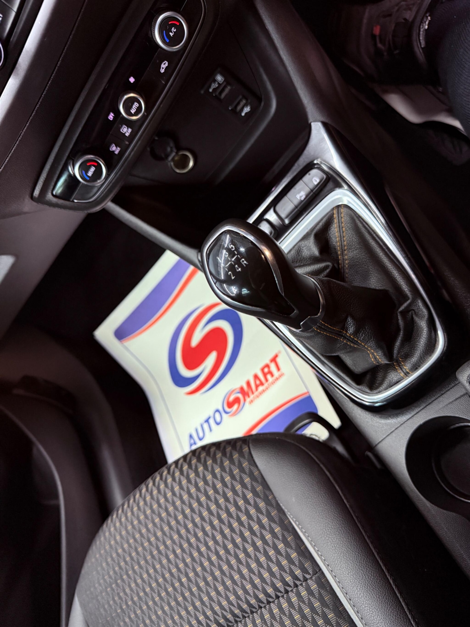 Used Vauxhall Crossland X 2018 for sale - 77305293: Photo 15