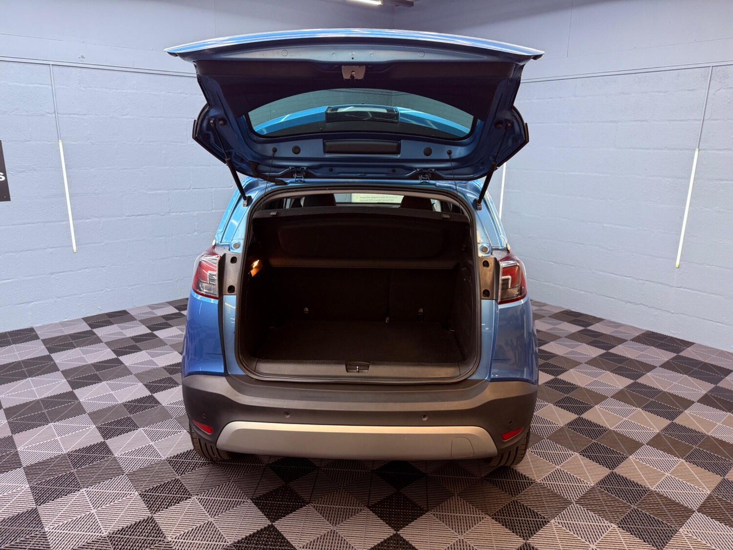 Used Vauxhall Crossland X 2018 for sale - 77305293: Photo 32