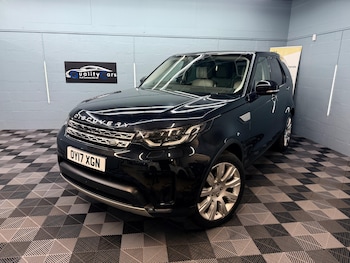 Used Land Rover Discovery 2017 for sale - 77229899: Photo
