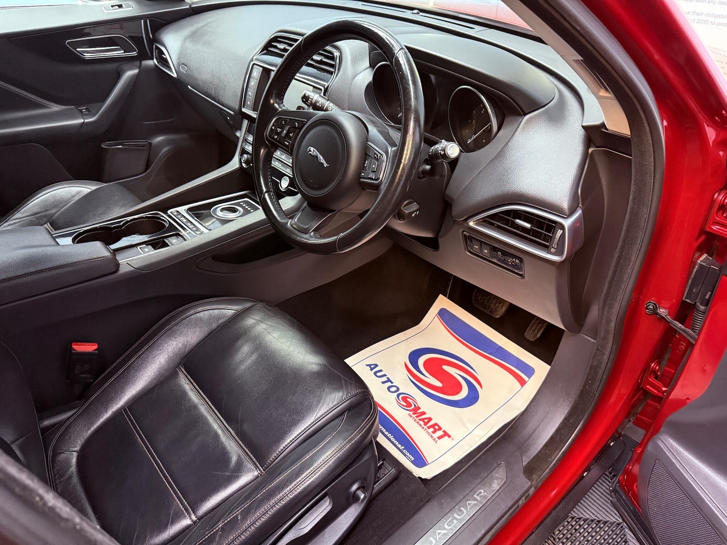 Used Jaguar F-Pace 2017 for sale - 75953865: Photo 13