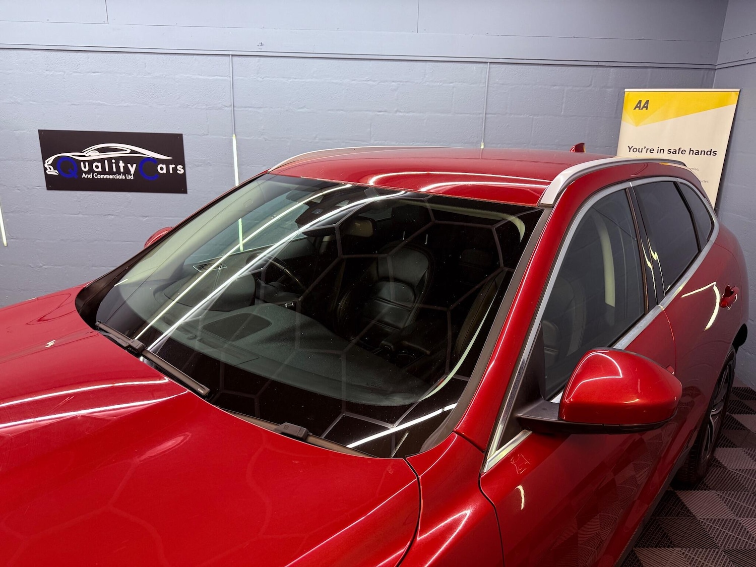 Used Jaguar F-Pace 2017 for sale - 75953865: Photo 29