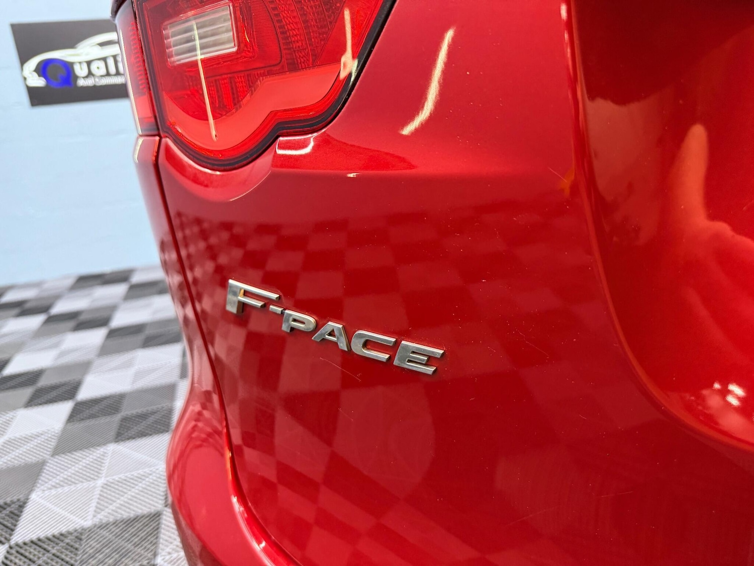 Used Jaguar F-Pace 2017 for sale - 75953865: Photo 36