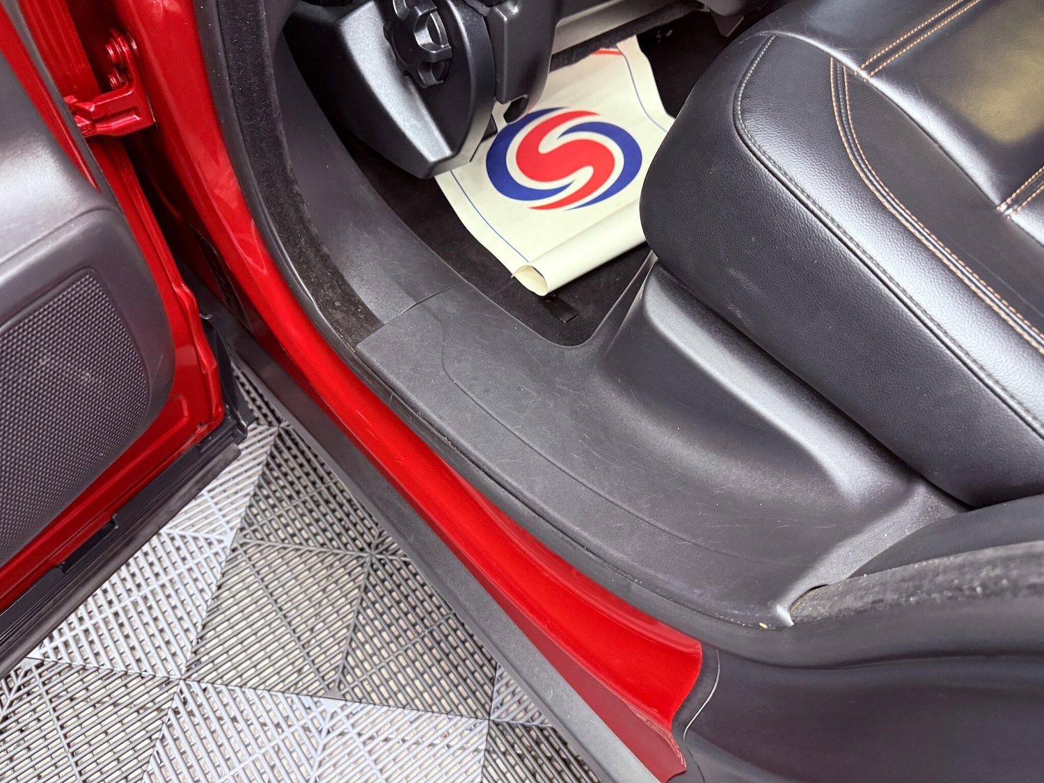 Used Jaguar F-Pace 2017 for sale - 75953865: Photo 41