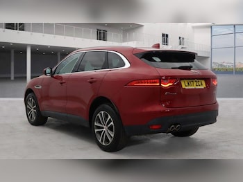 Used Jaguar F-Pace 2017 for sale - 75953865: Photo