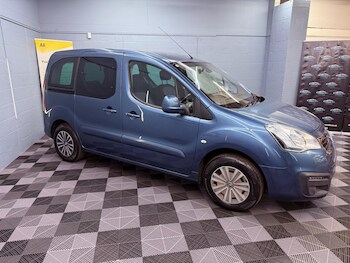 Used Peugeot Partner Tepee 2015 for sale - 78471420: Photo