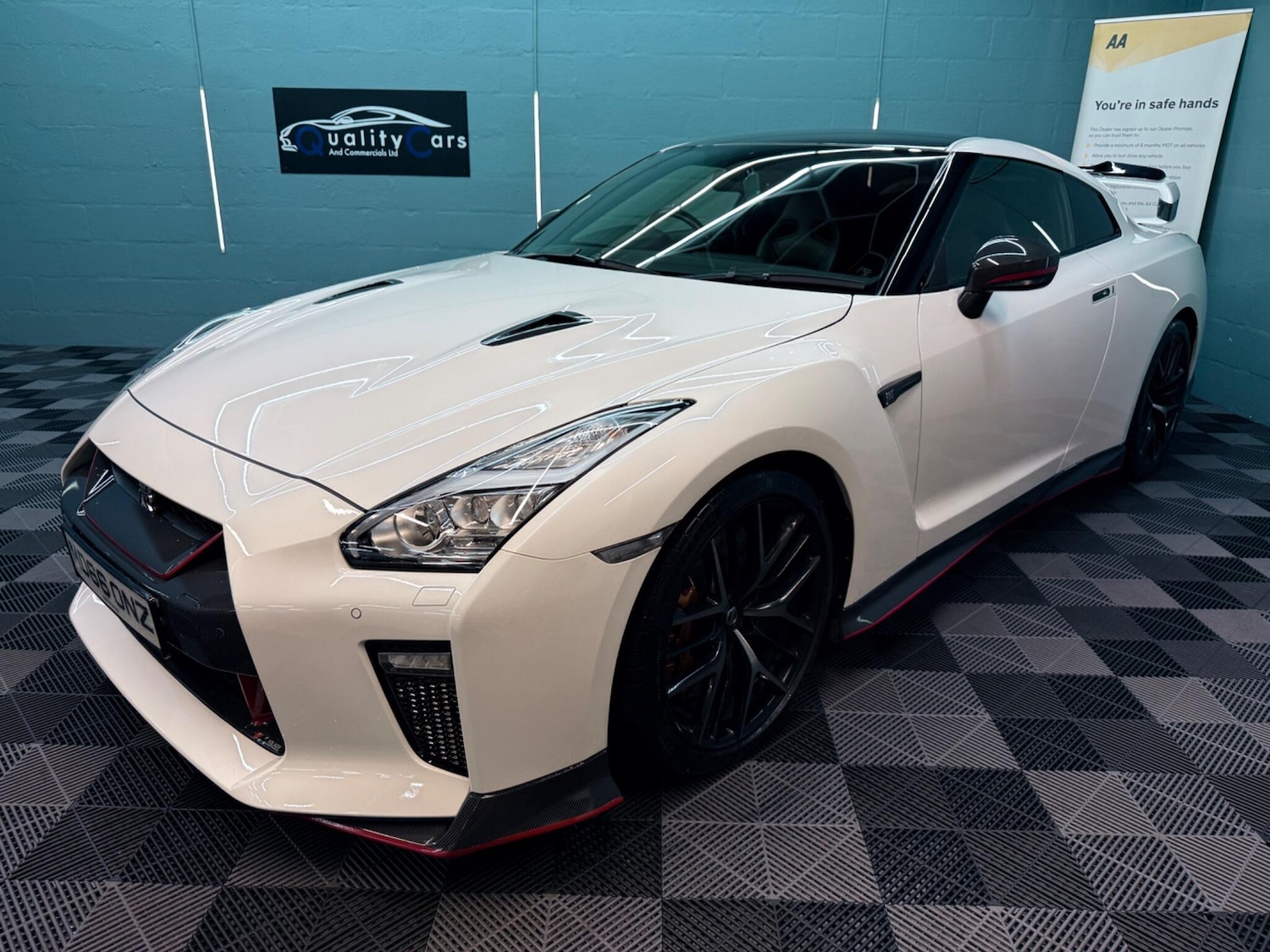 Used Nissan GT-R 2017 for sale - 77646780: Photo 12