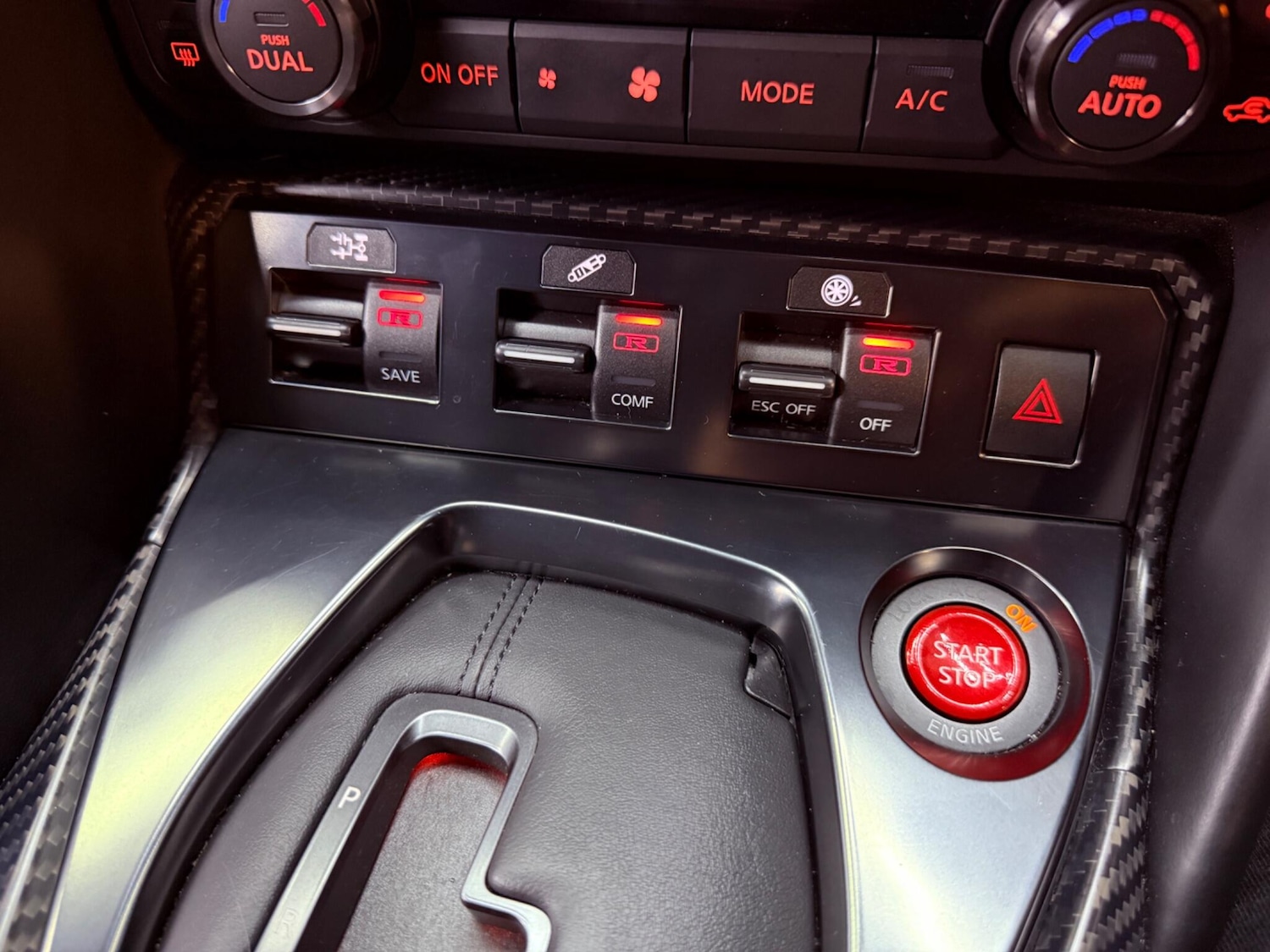 Used Nissan GT-R 2017 for sale - 77646780: Photo 23