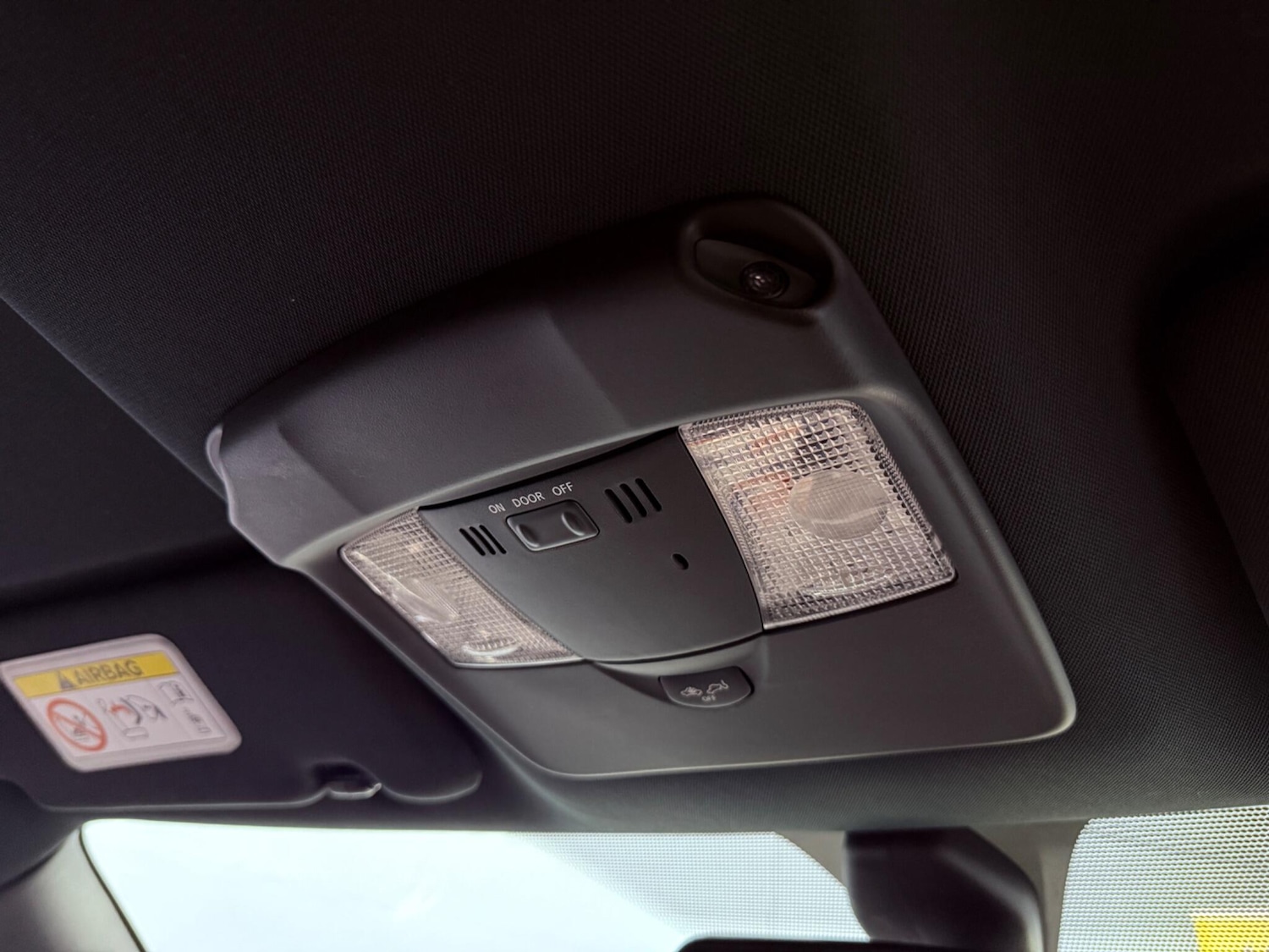 Used Nissan GT-R 2017 for sale - 77646780: Photo 31