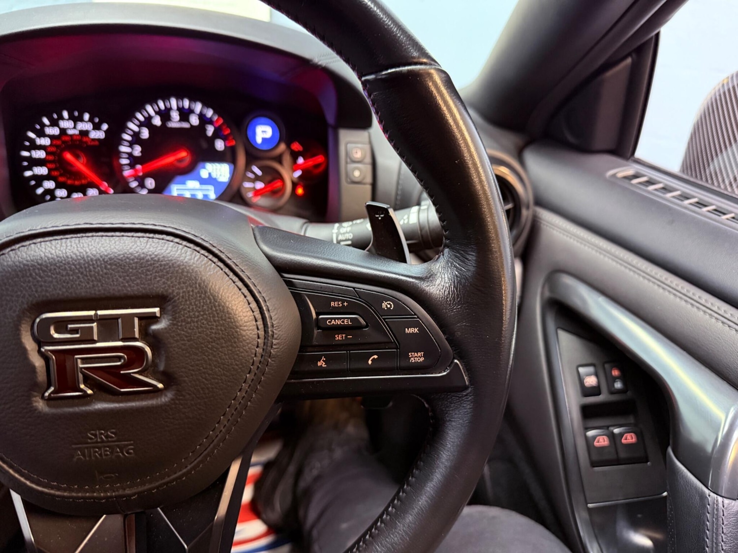 Used Nissan GT-R 2017 for sale - 77646780: Photo 39