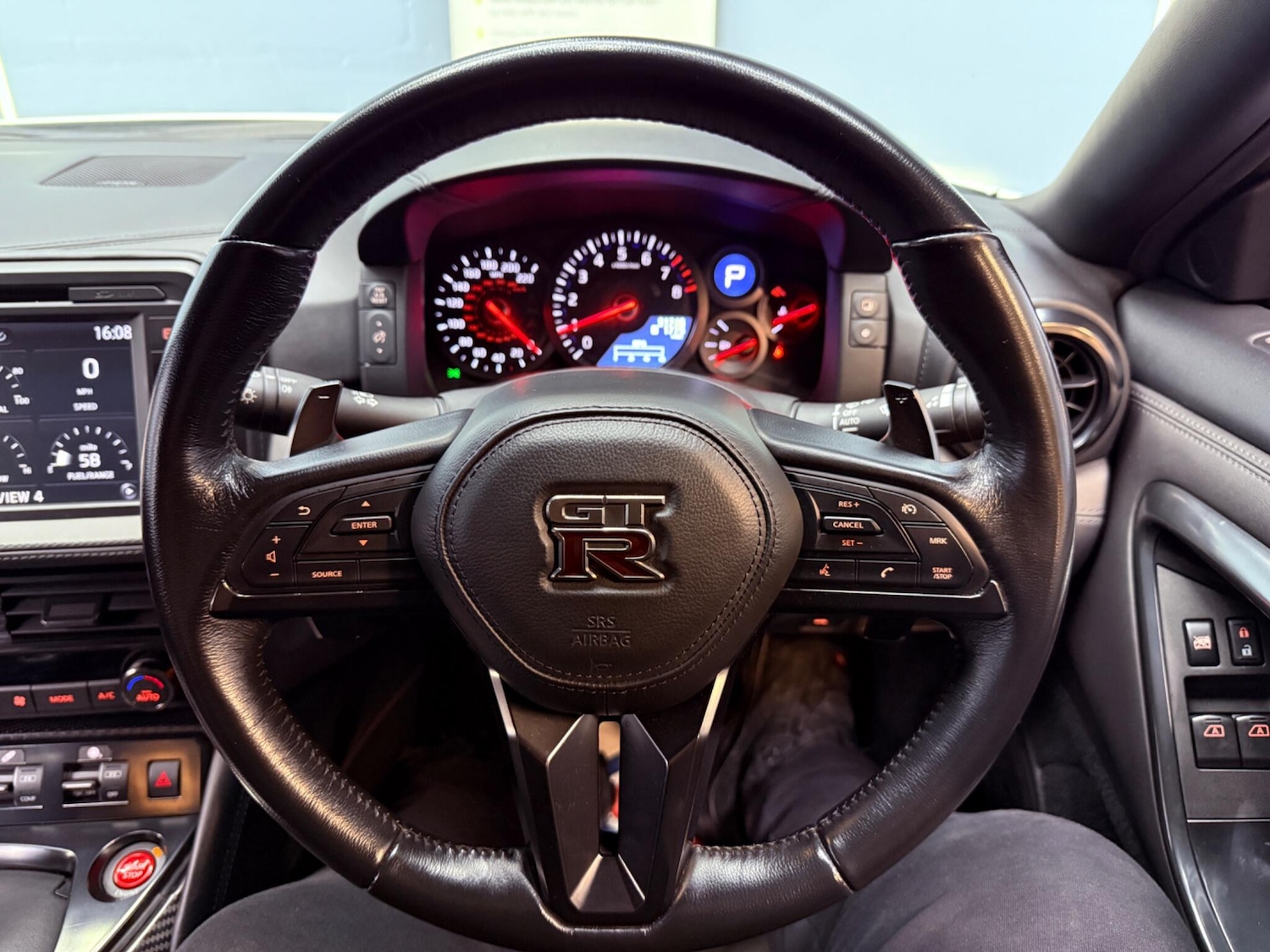 Used Nissan GT-R 2017 for sale - 77646780: Photo 41