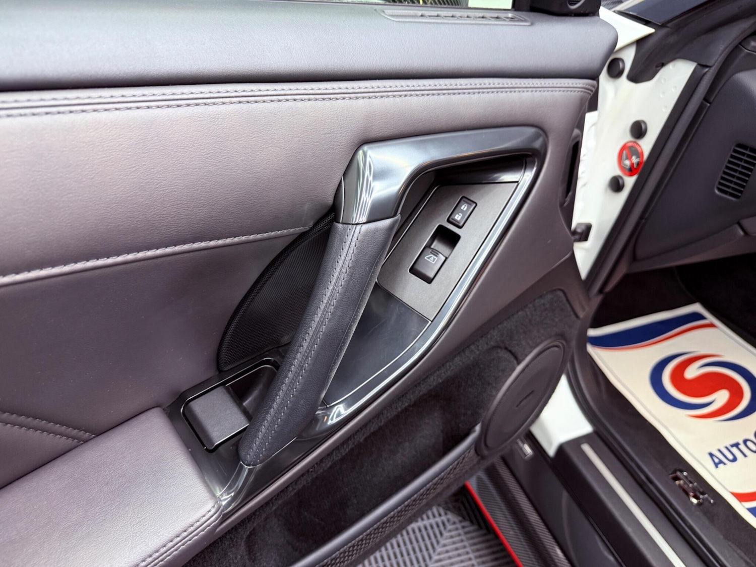 Used Nissan GT-R 2017 for sale - 77646780: Photo 46