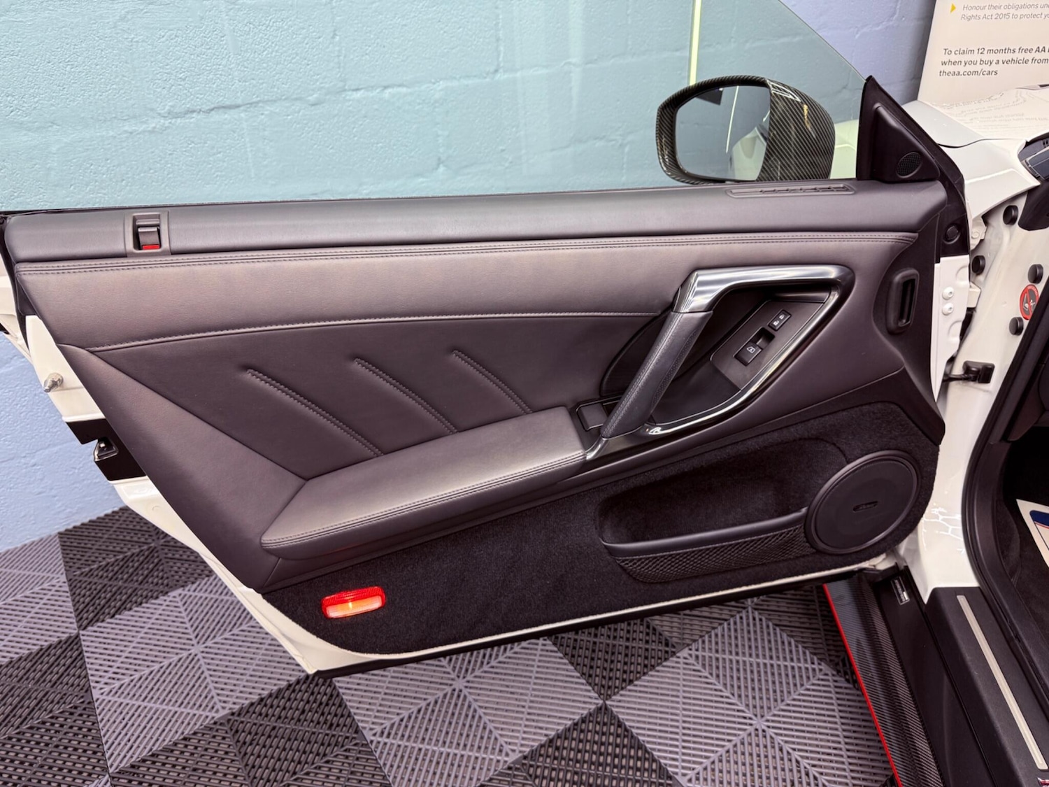 Used Nissan GT-R 2017 for sale - 77646780: Photo 47